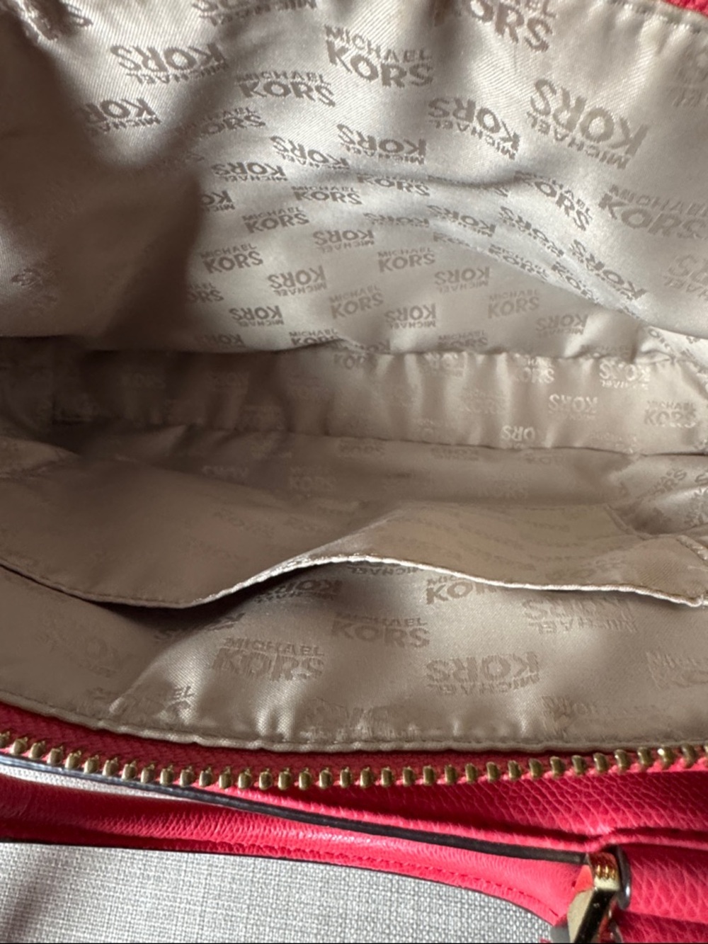 Michael Kors Coral Pink Leather Satchel with Gold MK Logo - Picture 4 of 5